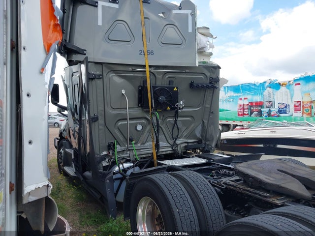 Продаж на аукціоні авто 2025 Freightliner New Cascadia 126, vin: 1FUJHHDR5SLWE2031, номер лоту: 44792117