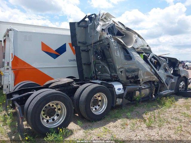 Продаж на аукціоні авто 2025 Freightliner New Cascadia 126, vin: 1FUJHHDR5SLWE2031, номер лоту: 44792117