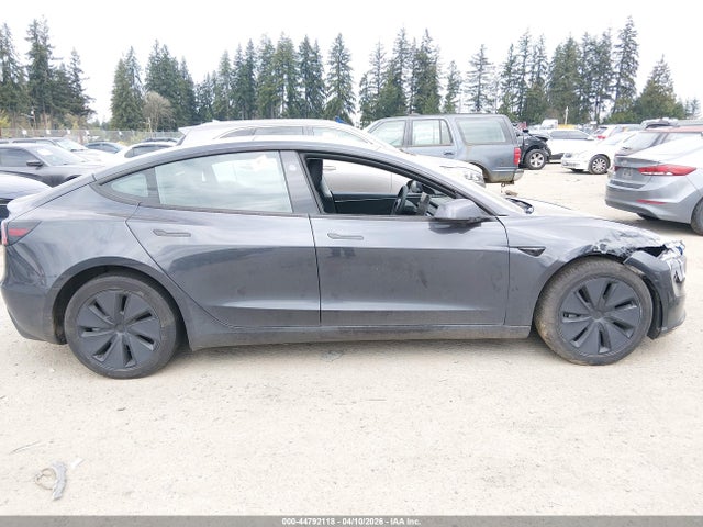 Продаж на аукціоні авто 2024 Tesla Model 3 Long Range Dual Motor All-wheel Drive, vin: 5YJ3E1EB3RF718722, номер лоту: 44792118