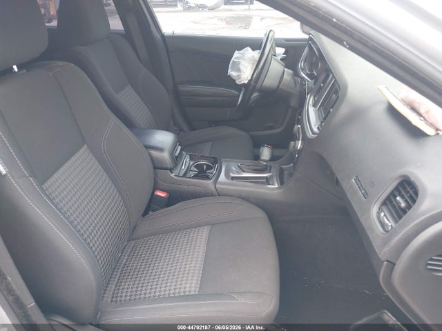 Продаж на аукціоні авто 2019 Dodge Charger Sxt Rwd, vin: 2C3CDXBGXKH683753, номер лоту: 44792187