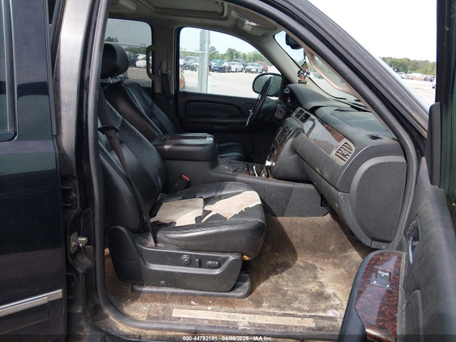 44792191 :رقم المزاد ، 1GKFC03239R240249 vin ، 2009 Gmc Yukon Denali مزاد بيع