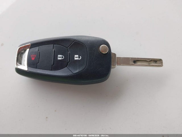 3G1BE6SM2HS570110 Chevrolet Cruze Lt Auto