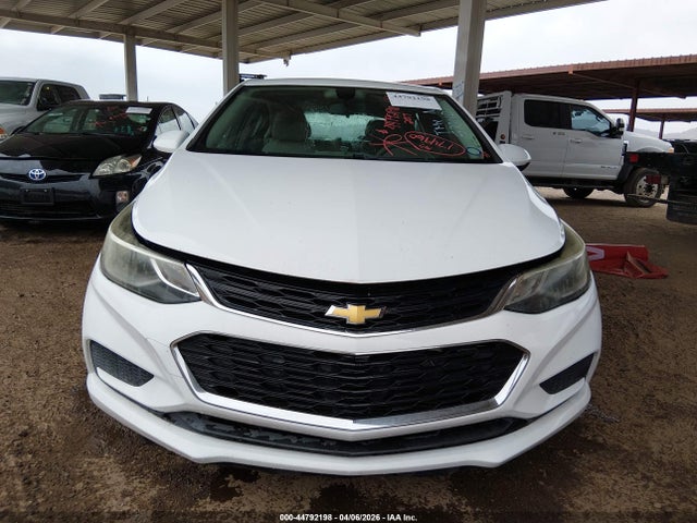 3G1BE6SM2HS570110 Chevrolet Cruze Lt Auto