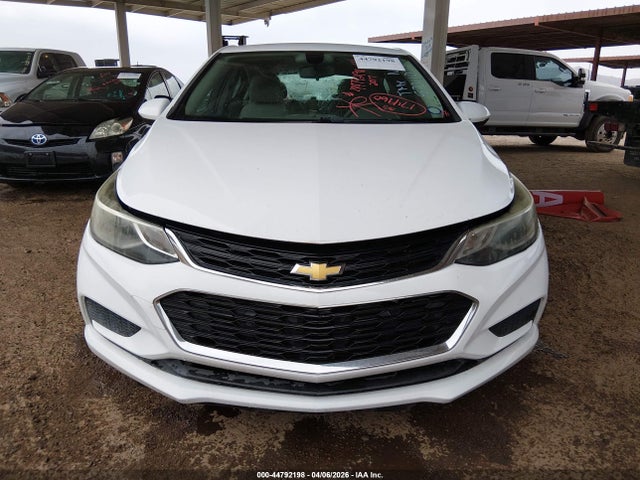 3G1BE6SM2HS570110 Chevrolet Cruze Lt Auto