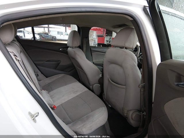 3G1BE6SM2HS570110 Chevrolet Cruze Lt Auto
