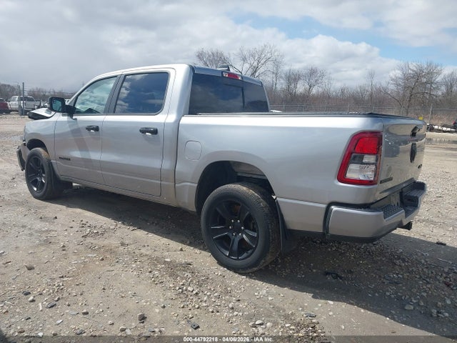 2023 RAM 1500 1C6RRFFG4PN667338 Photo 2