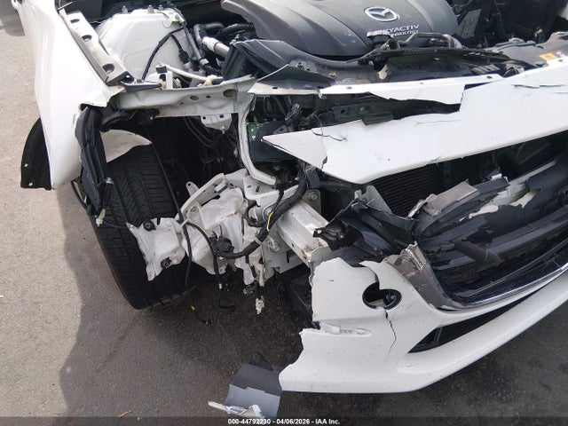 Продаж на аукціоні авто 2017 Mazda Mazda3 Grand Touring, vin: JM1BN1M39H1124116, номер лоту: 44792230