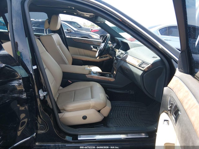 Продажа на аукционе авто 2012 Mercedes-benz E 350, vin: WDDHF5KB2CA557381, номер лота: 44792239