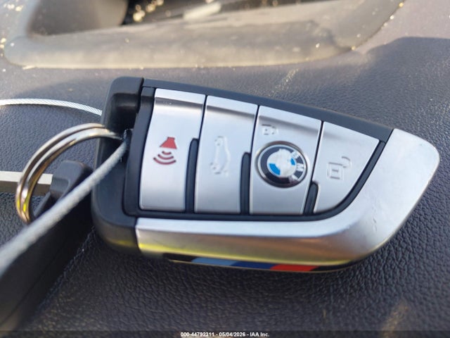 Продаж на аукціоні авто 2021 Bmw M550i Xdrive, vin: WBA13BK0XMCH55651, номер лоту: 44792311
