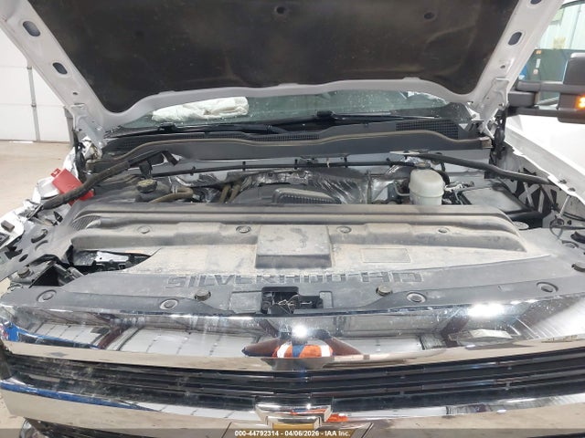 1GC1KVEG3GF181040 Chevrolet Silverado 2500hd Lt