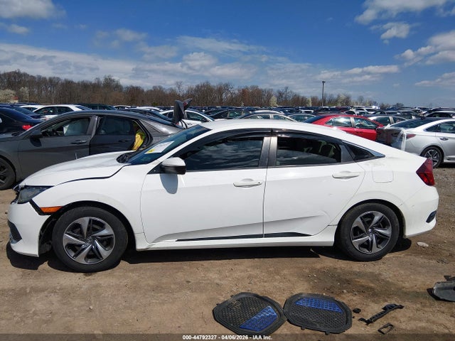 Aukcja sprzedaży 2017 Honda Civic Lx, vin: 19XFC2F50HE004780, numer aukcji: 44792327