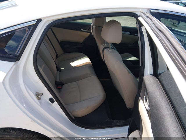 Aukcja sprzedaży 2017 Honda Civic Lx, vin: 19XFC2F50HE004780, numer aukcji: 44792327