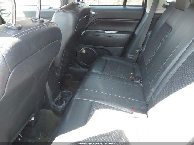 44792328 :رقم المزاد ، 1C4NJDEB6GD781369 vin ، 2016 Jeep Compass Latitude مزاد بيع