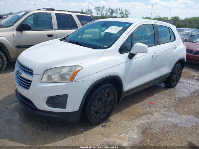 Chevrolet Trax 1ls 2015 KL7CJKSB8FB142689 Image 2