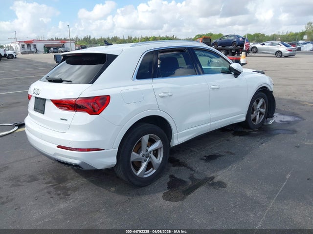 Продаж на аукціоні авто 2020 Audi Q3 Premium 45 Tfsi Quattro Tiptronic, vin: WA1AECF32L1023507, номер лоту: 44792339