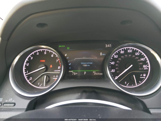 44792351 :رقم المزاد ، 4T1F11AK6LU338153 vin ، 2020 Toyota Camry Xle مزاد بيع