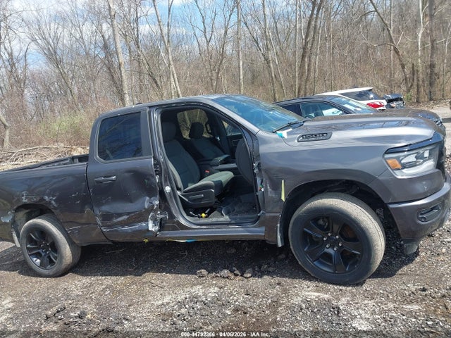 2022 Ram 1500 Big Horn  4x4 6'4 Box მანქანა იყიდება აუქციონზე, vin: 1C6SRFBT4NN300988, აუქციონის ნომერი: 44792366
