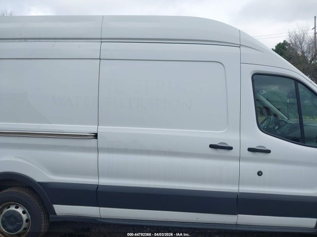 Продажа на аукционе авто 2018 Ford Transit-250, vin: 1FTYR2XV3JKA04264, номер лота: 44792368