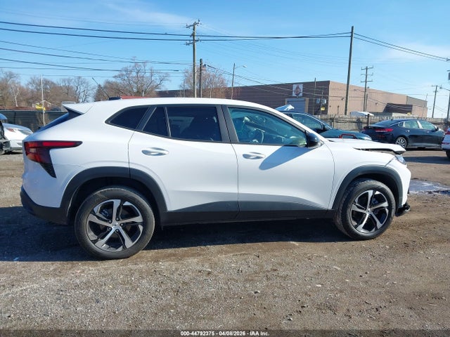 Продаж на аукціоні авто 2024 Chevrolet Trax Fwd 1rs, vin: KL77LGE27RC130102, номер лоту: 44792375