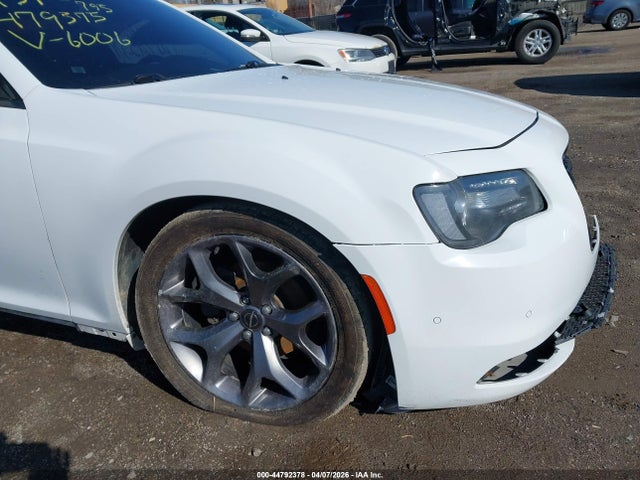 Auction sale of the 2021 Chrysler 300 300s, vin: 2C3CCABG8MH546006, lot number: 44792378