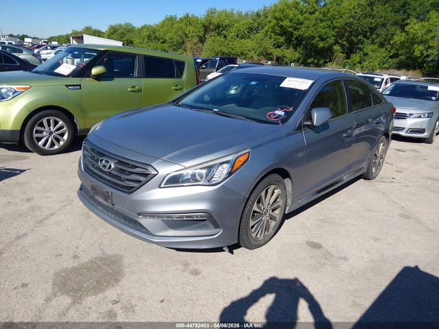 44792403 :رقم المزاد ، 5NPE34AF5FH035880 vin ، 2015 Hyundai Sonata Sport مزاد بيع