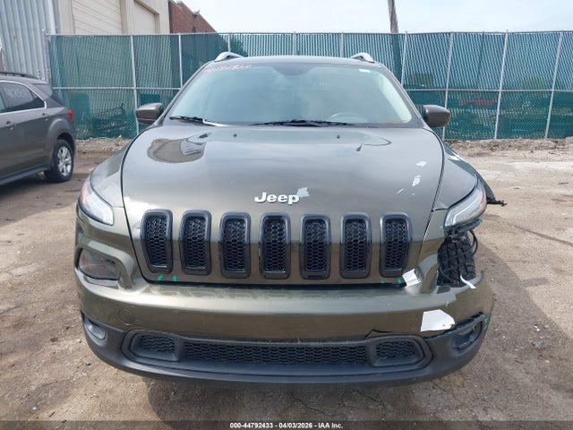 44792433 :رقم المزاد ، 1C4PJMCB5FW515694 vin ، 2015 Jeep Cherokee Latitude مزاد بيع