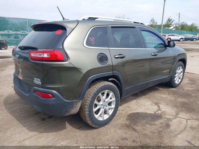 44792433 :رقم المزاد ، 1C4PJMCB5FW515694 vin ، 2015 Jeep Cherokee Latitude مزاد بيع