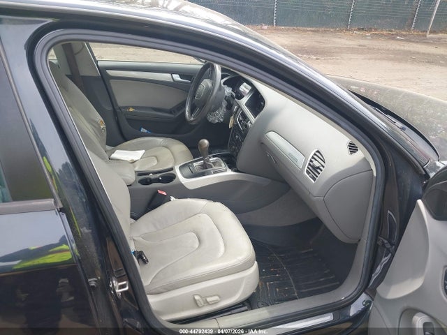 2012 AUDI A4 WAUBFAFL8CA117223 Photo 4