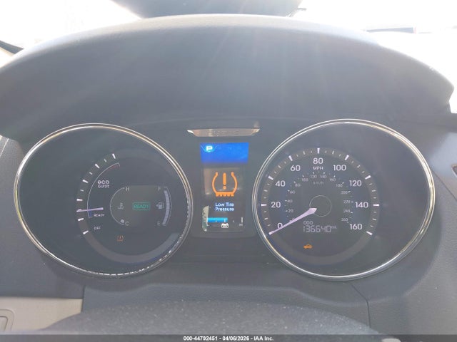 Продаж на аукціоні авто 2015 Hyundai Sonata Hybrid, vin: KMHEC4A49FA134526, номер лоту: 44792451