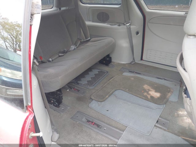 2006 CHRYSLER TOWN & COUNTRY 1A4GP45R66B748784 Photo 7