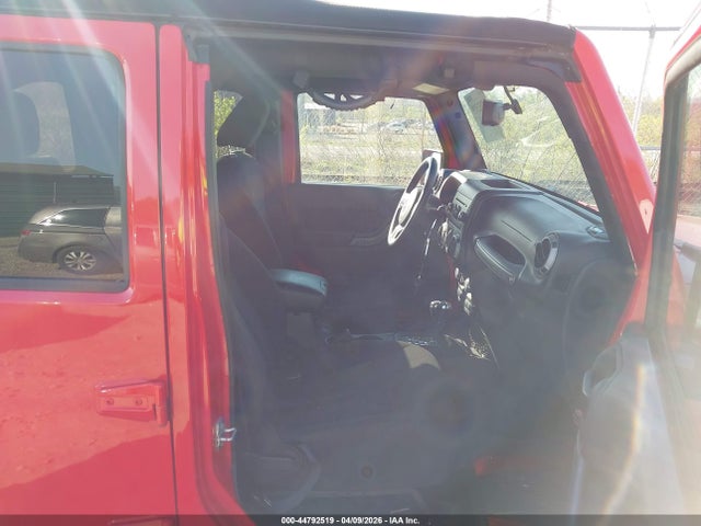 Продажа на аукционе авто 2015 Jeep Wrangler Unlimited Willys Wheeler, vin: 1C4BJWDG7FL670717, номер лота: 44792519