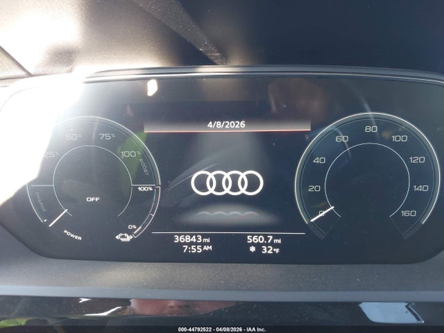 2021 Audi E-tron Sportback Premium Plus Quattro მანქანა იყიდება აუქციონზე, vin: WA12ABGE1MB026257, აუქციონის ნომერი: 44792522