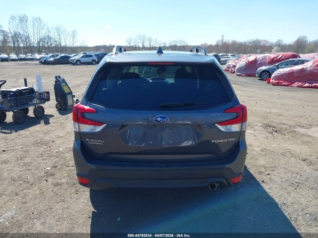 2021 Subaru Forester Limited მანქანა იყიდება აუქციონზე, vin: JF2SKAUCXMH438854, აუქციონის ნომერი: 44792534