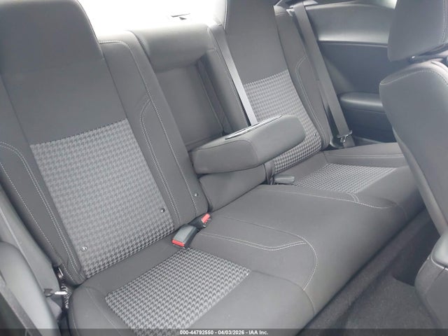 2022 Dodge Challenger Sxt Awd მანქანა იყიდება აუქციონზე, vin: 2C3CDZGGXNH204529, აუქციონის ნომერი: 44792550