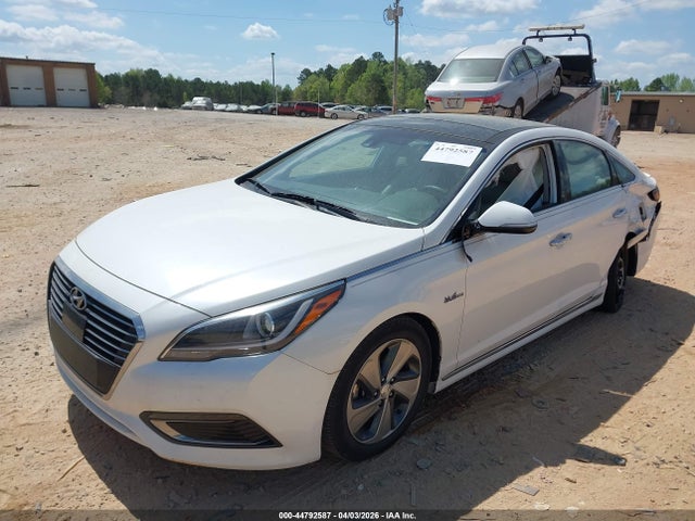 Продажа на аукционе авто 2016 Hyundai Sonata Hybrid Limited, vin: KMHE34L1XGA017168, номер лота: 44792587