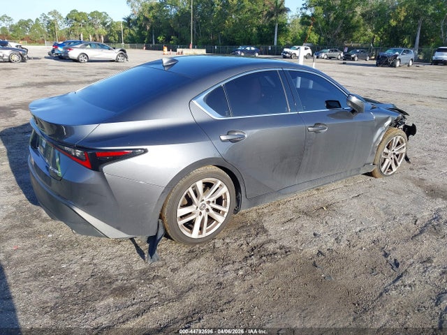 44792596 :رقم المزاد ، JTHAA1D25M5117616 vin ، 2021 Lexus Is 300 مزاد بيع