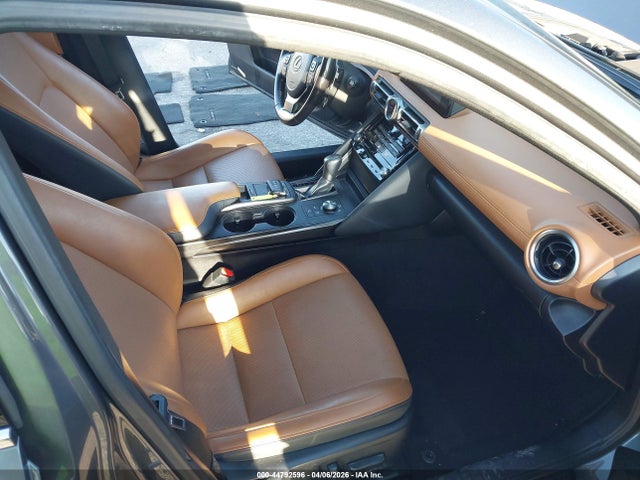 44792596 :رقم المزاد ، JTHAA1D25M5117616 vin ، 2021 Lexus Is 300 مزاد بيع