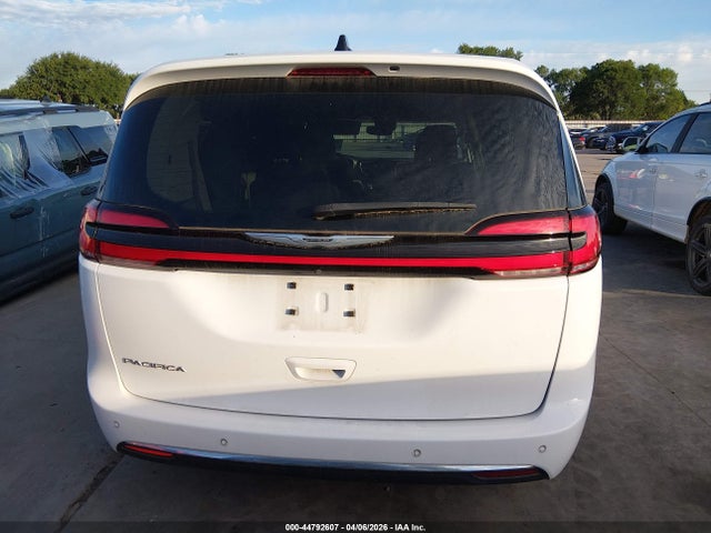 Продажа на аукционе авто 2023 Chrysler Pacifica Touring L, vin: 2C4RC1BGXPR597589, номер лота: 44792607