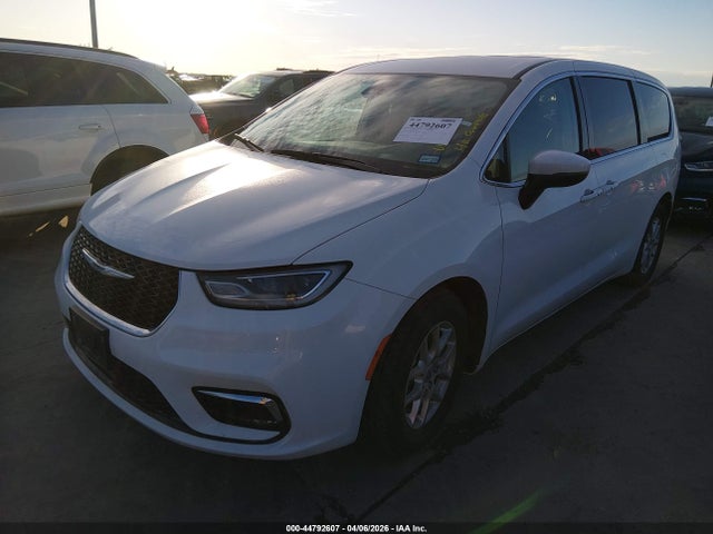 Продажа на аукционе авто 2023 Chrysler Pacifica Touring L, vin: 2C4RC1BGXPR597589, номер лота: 44792607