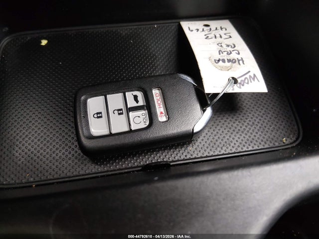 Продажа на аукционе авто 2022 Honda Cr-v Awd Special Edition, vin: 2HKRW2H72NH625383, номер лота: 44792610
