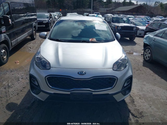 KNDPMCAC2L7751531 KIA Sportage Lx