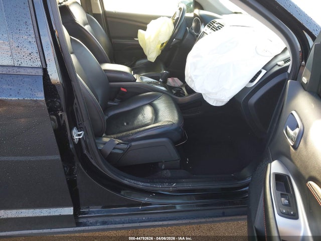 44792626 :رقم المزاد ، 3C4PDCEG9JT352508 vin ، 2018 Dodge Journey Gt مزاد بيع