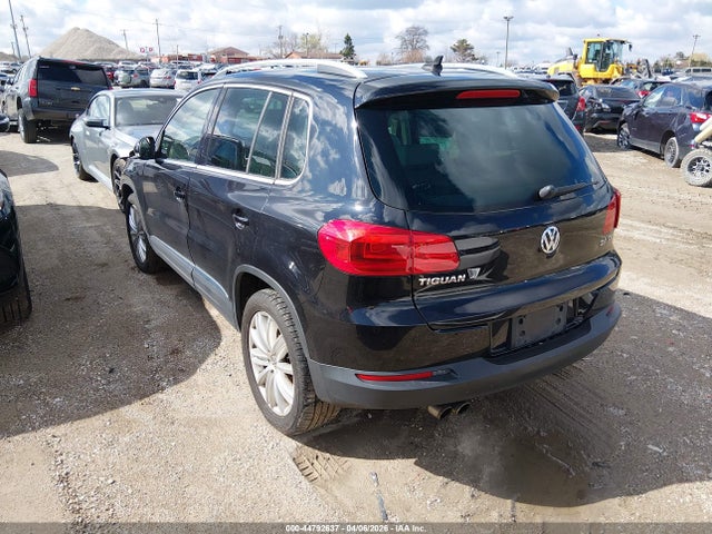 2014 VOLKSWAGEN TIGUAN WVGAV3AX0EW577792 Photo 2