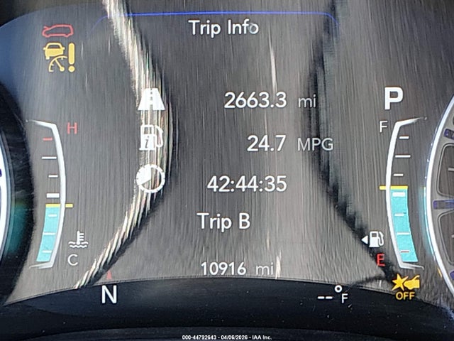 2026 Chrysler Pacifica Select მანქანა იყიდება აუქციონზე, vin: 2C4RC1BG1TR200930, აუქციონის ნომერი: 44792643