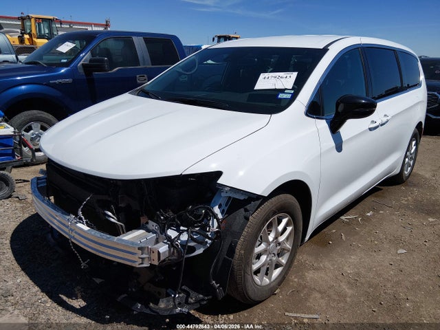 2026 CHRYSLER PACIFICA 2C4RC1BG1TR200930 Photo 1