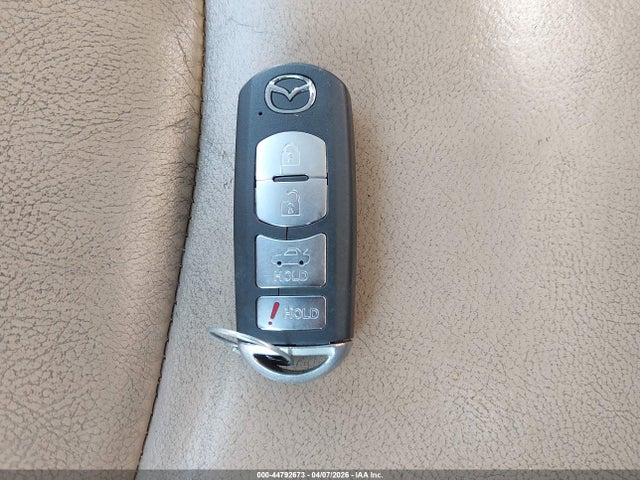 2013 Mazda Mazda3 I Grand Touring მანქანა იყიდება აუქციონზე, vin: JM1BL1W75D1775193, აუქციონის ნომერი: 44792673
