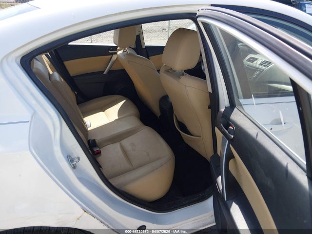2013 Mazda Mazda3 I Grand Touring მანქანა იყიდება აუქციონზე, vin: JM1BL1W75D1775193, აუქციონის ნომერი: 44792673