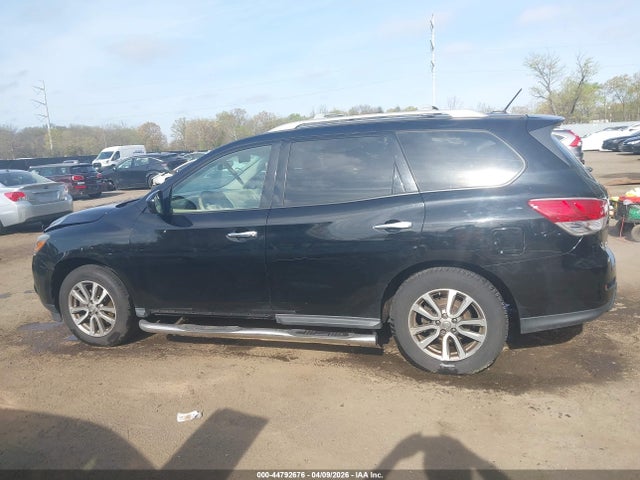 44792676 :رقم المزاد ، 5N1AR2MM1DC608807 vin ، 2013 Nissan Pathfinder Sv مزاد بيع