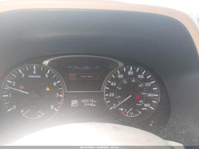 44792676 :رقم المزاد ، 5N1AR2MM1DC608807 vin ، 2013 Nissan Pathfinder Sv مزاد بيع