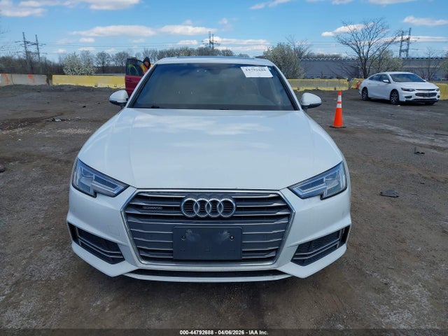 2017 Audi A4 2.0t Premium მანქანა იყიდება აუქციონზე, vin: WAUENAF42HN039773, აუქციონის ნომერი: 44792688